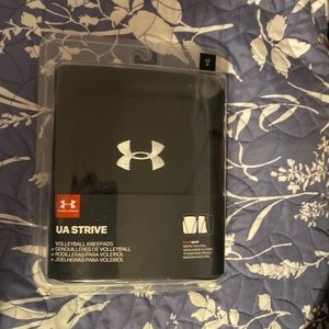 NWT Under Armour Kneepads